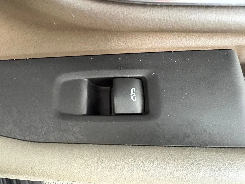 GMC Yukon XL photo 37