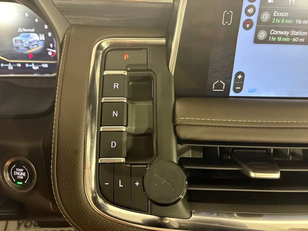 GMC Yukon XL photo 25