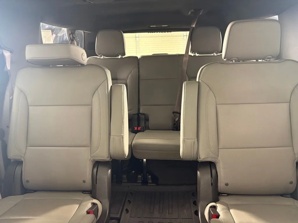 GMC Yukon XL photo 39