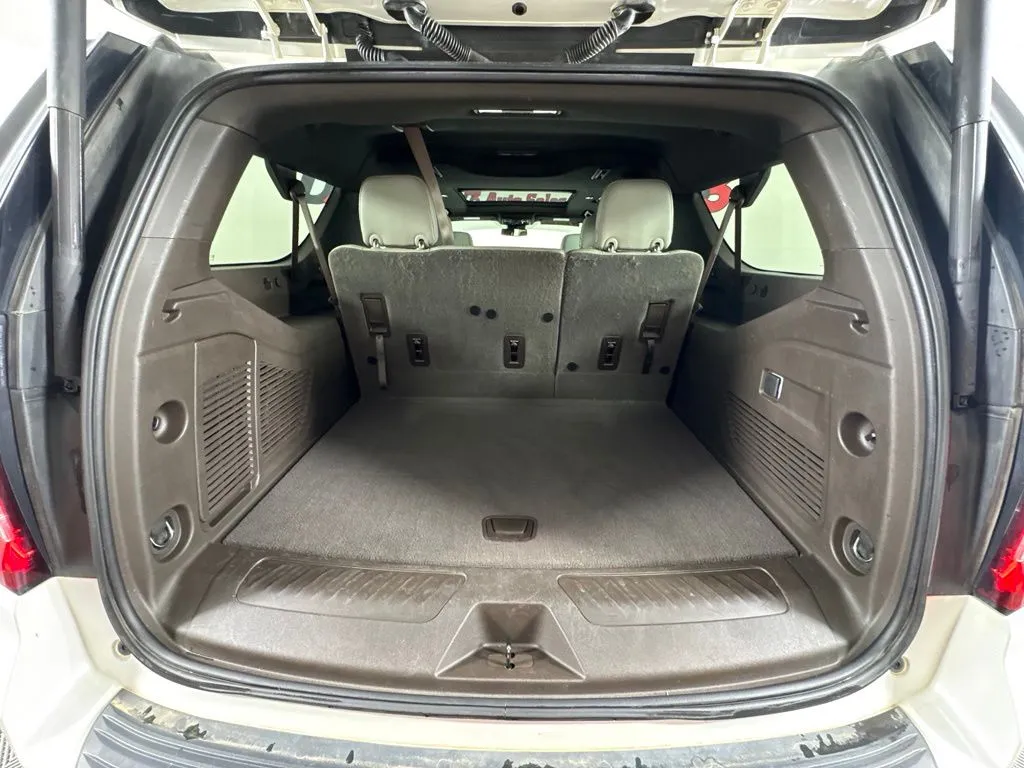 GMC Yukon XL photo 51