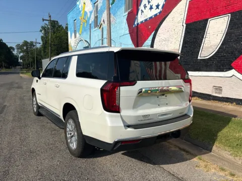 More photos of 2023 GMC Yukon XL SLT at D3 Auto Sales - Des Arc, AR, AR