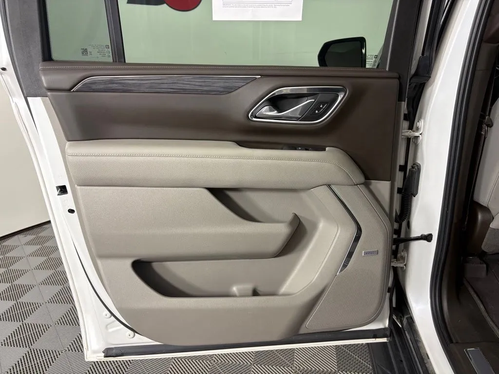 GMC Yukon XL photo 41