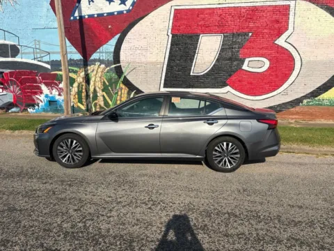 Another view of 2024 Nissan Altima 2.5 SV for sale in Des Arc, AR at D3 Auto Sales - Des Arc, AR