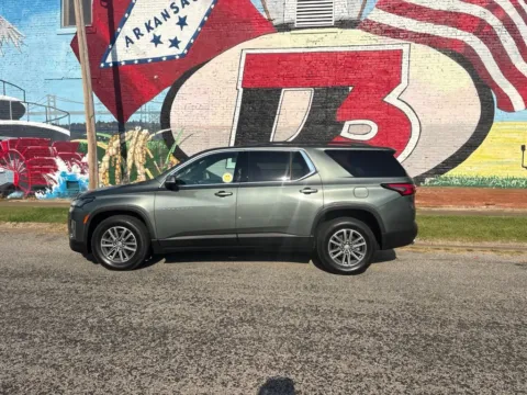Another view of 2022 Chevrolet Traverse LT Leather for sale in Des Arc, AR at D3 Auto Sales - Des Arc, AR