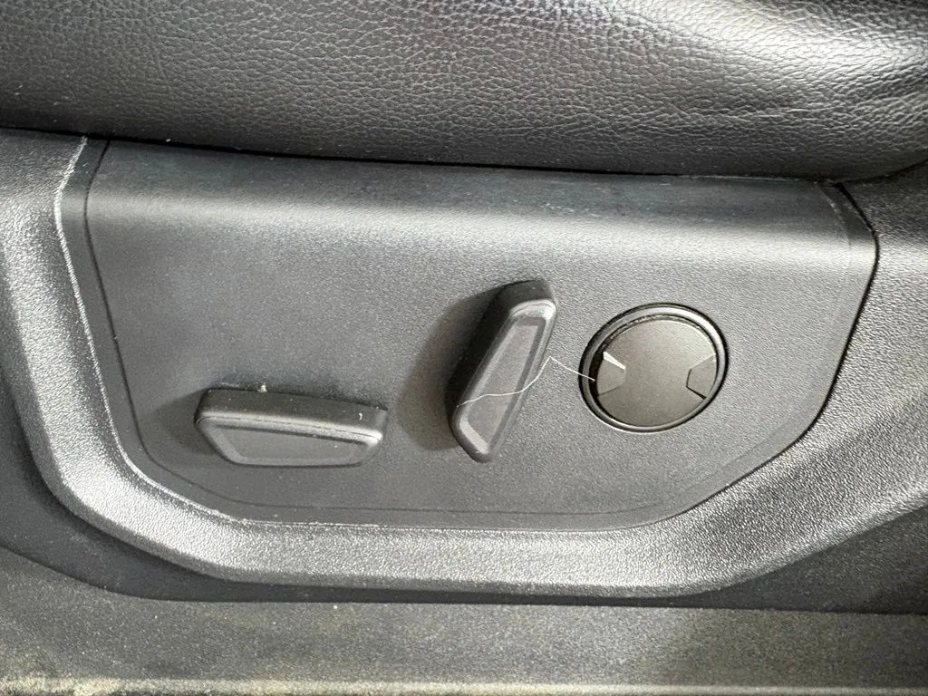 Ford F-150 photo 13