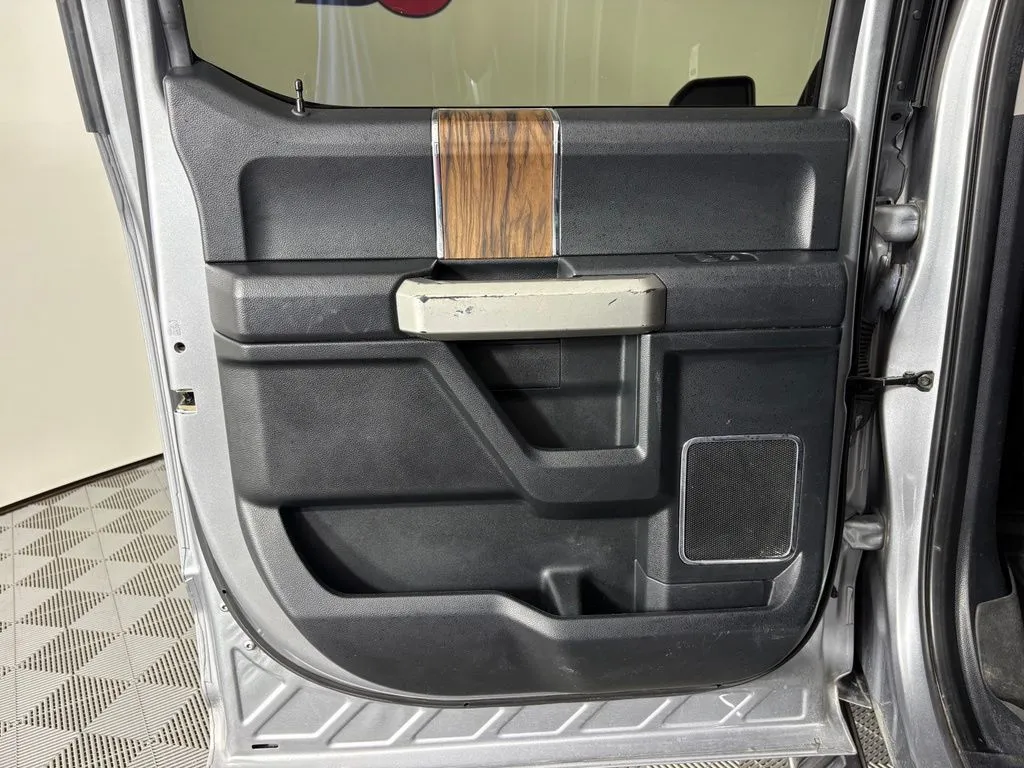 Ford F-150 photo 44