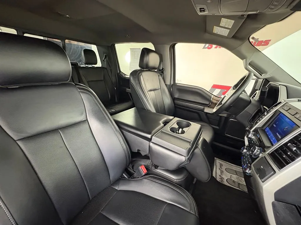 Ford F-150 photo 36