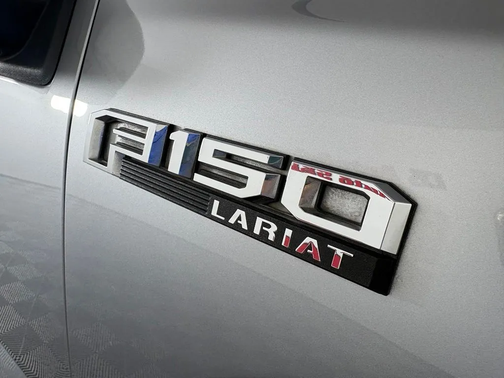 Ford F-150 photo 10