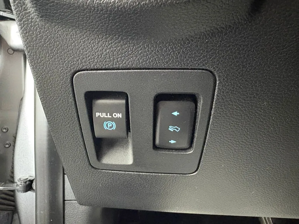 Ford F-150 photo 19