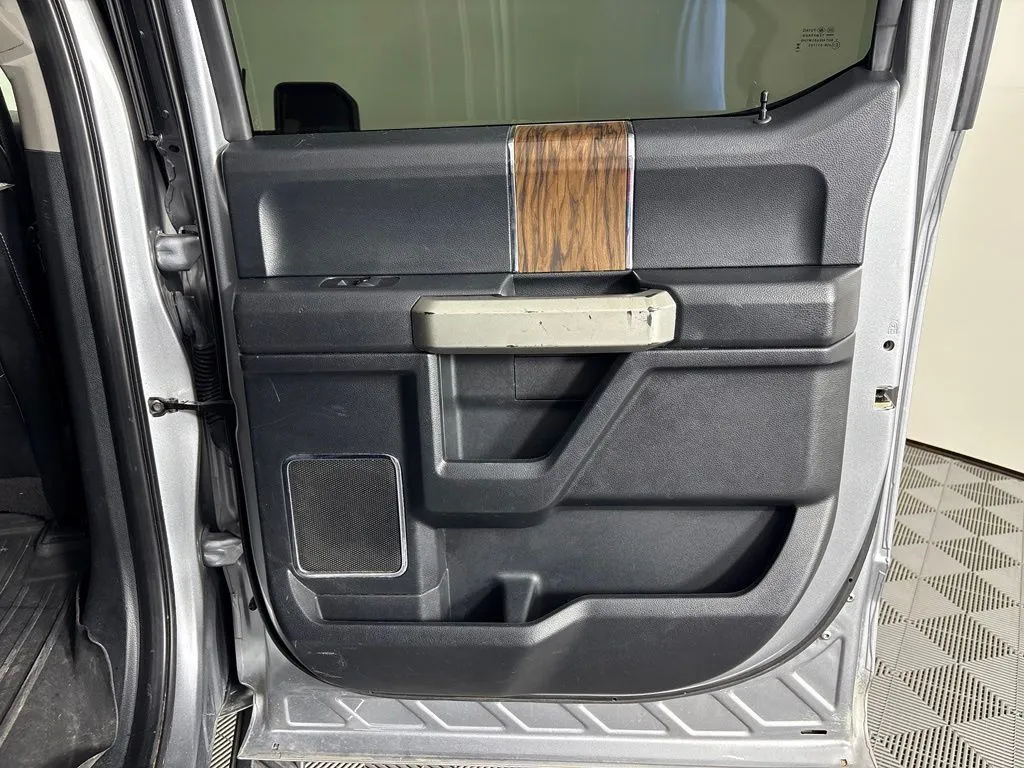 Ford F-150 photo 47