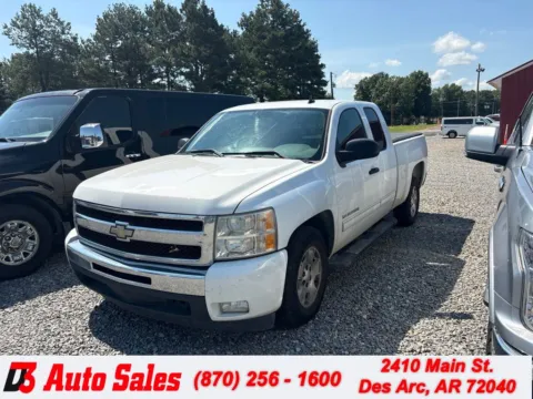 White 2011 Chevrolet Silverado 1500 LT for sale in Des Arc, AR