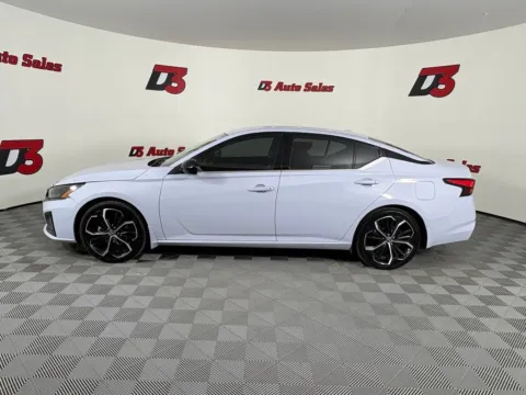 Another view of 2024 Nissan Altima 2.5 SR for sale in Des Arc, AR at D3 Auto Sales - Des Arc, AR