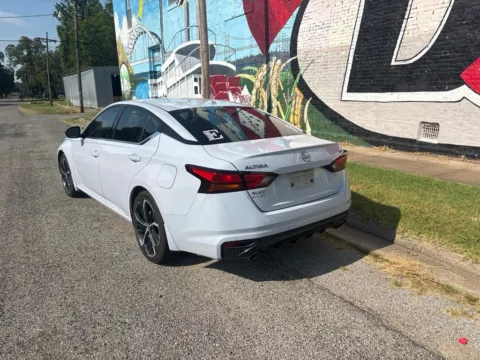 More photos of 2024 Nissan Altima 2.5 SR at D3 Auto Sales - Des Arc, AR, AR