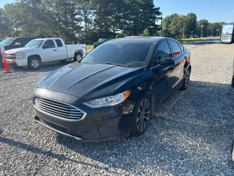 Photos of 2020 Ford Fusion SE for sale in Des Arc, AR at D3 Auto Sales - Des Arc, AR