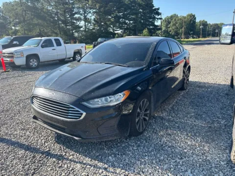 More photos of 2020 Ford Fusion SE at D3 Auto Sales - Des Arc, AR, AR