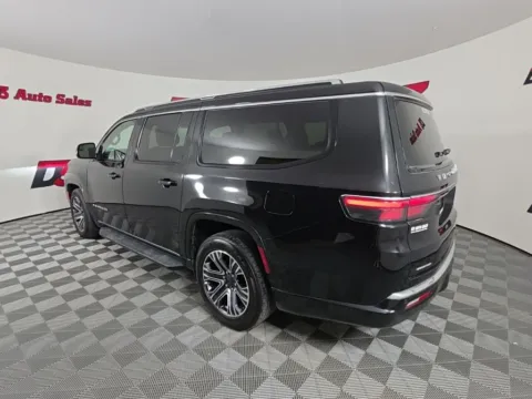 More photos of 2023 Jeep Wagoneer L Series II at D3 Auto Sales - Des Arc, AR, AR