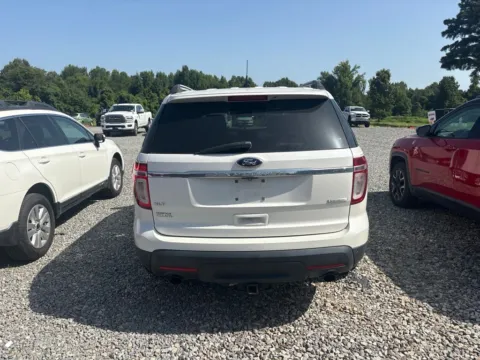 More photos of 2013 Ford Explorer XLT at D3 Auto Sales - Des Arc, AR, AR