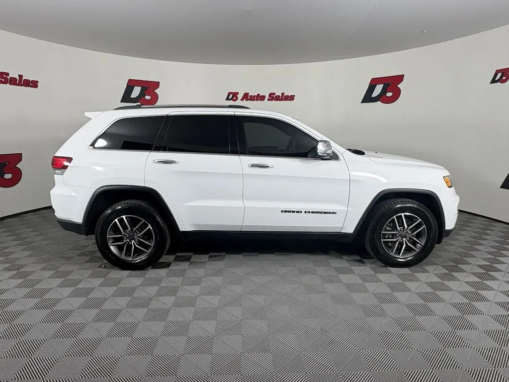 Jeep Grand Cherokee photo 7