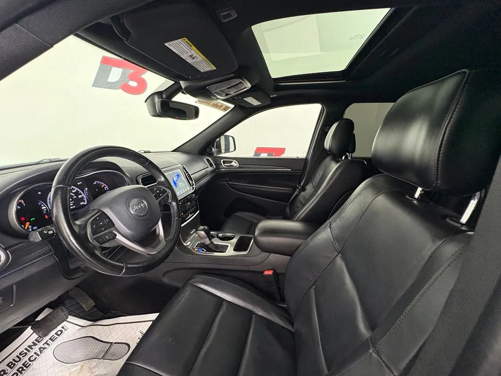 Jeep Grand Cherokee photo 10