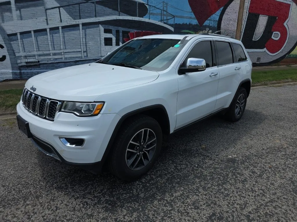 Jeep Grand Cherokee photo 48