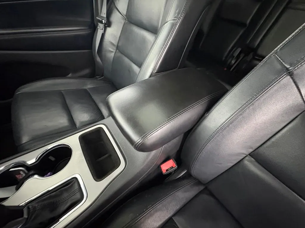 Jeep Grand Cherokee photo 29