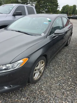 More photos of 2016 Ford Fusion SE at D3 Auto Sales - Des Arc, AR, AR