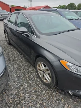 More photos of 2016 Ford Fusion SE at D3 Auto Sales - Des Arc, AR, AR