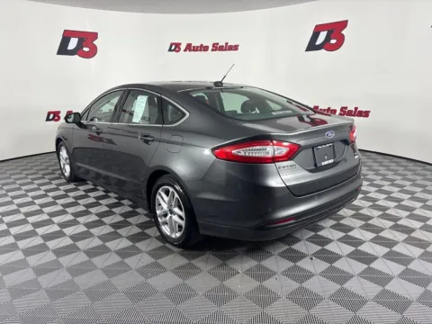 More photos of 2016 Ford Fusion SE at D3 Auto Sales - Des Arc, AR, AR