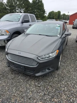 Another view of 2016 Ford Fusion SE for sale in Des Arc, AR at D3 Auto Sales - Des Arc, AR