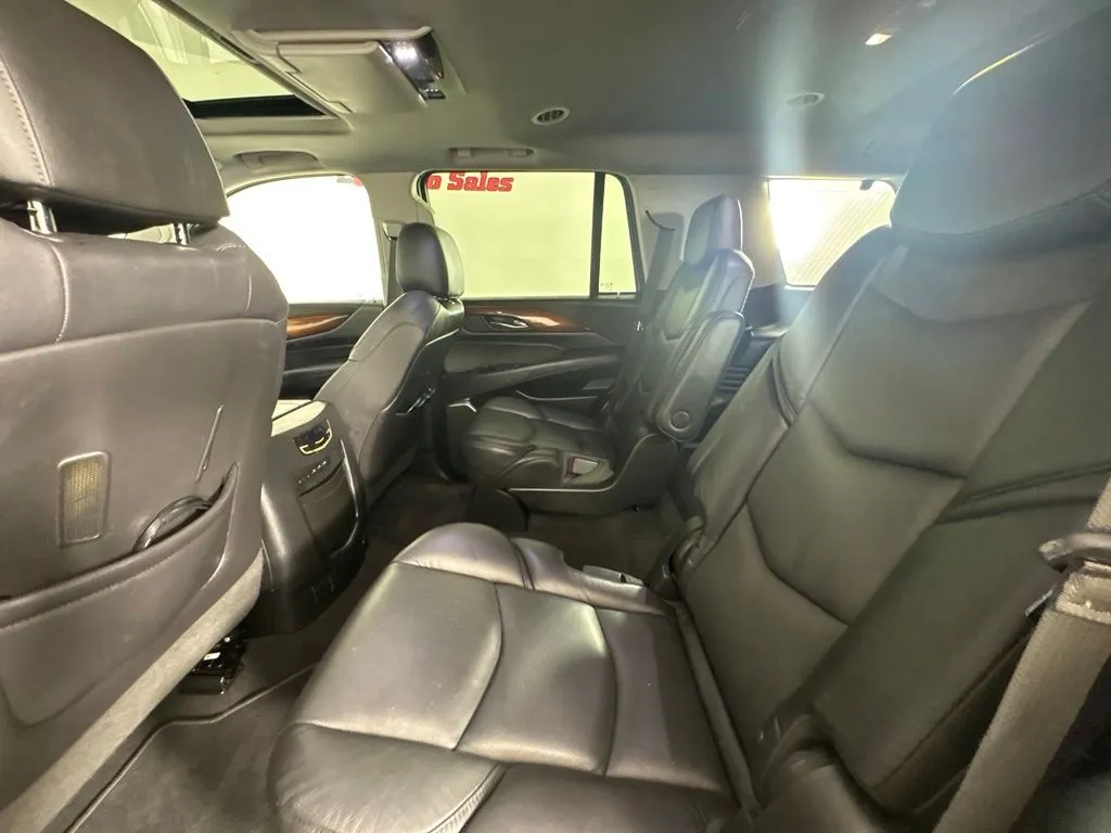 Cadillac Escalade photo 45