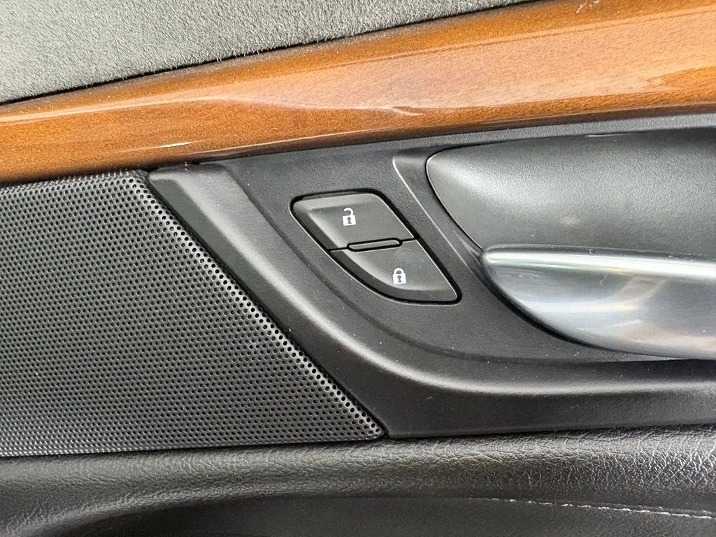 Cadillac Escalade photo 41