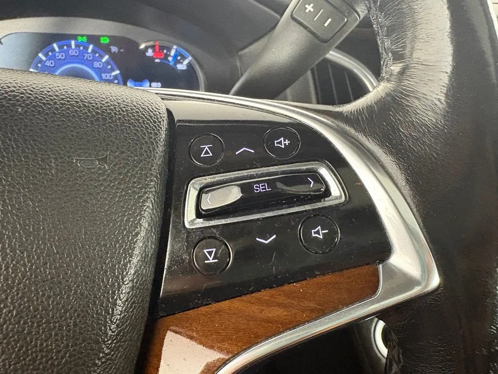 Cadillac Escalade photo 23