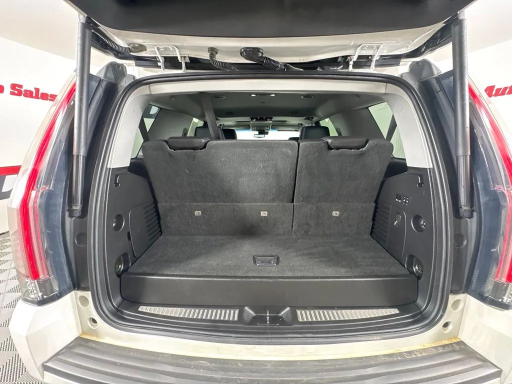 Cadillac Escalade photo 55