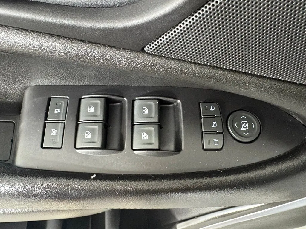 Cadillac Escalade photo 15