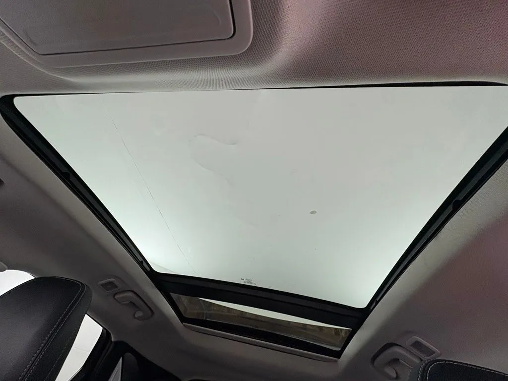 Ford Escape photo 32
