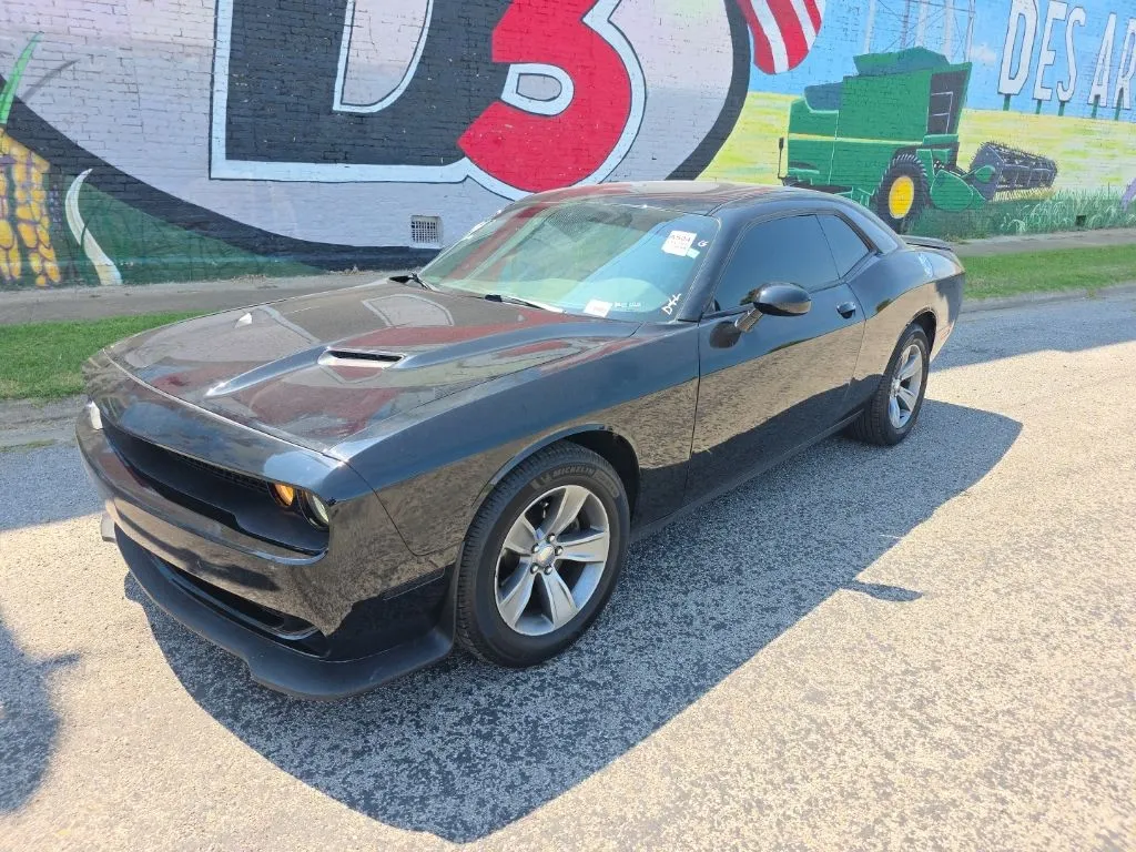 Dodge Challenger photo 38