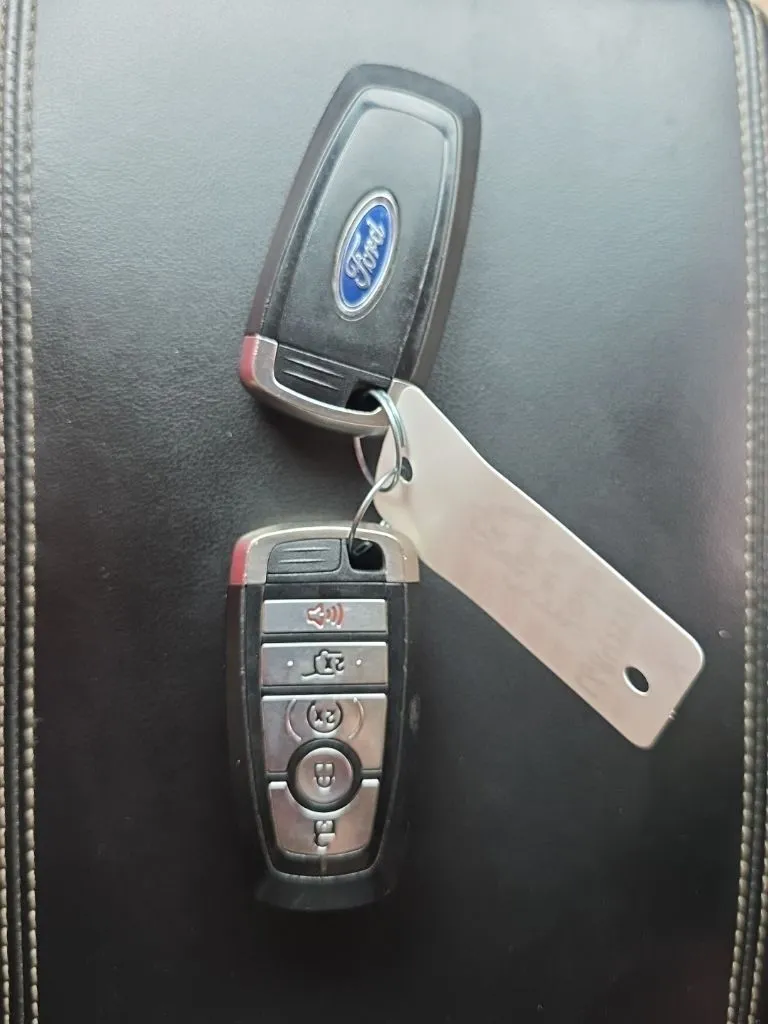 Ford Explorer photo 55