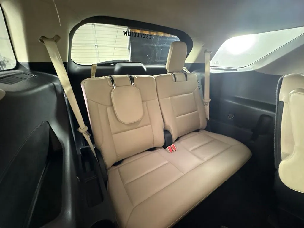 Ford Explorer photo 51