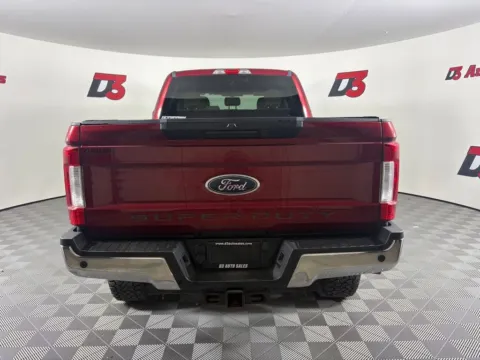 More photos of 2017 Ford F-350SD XLT at D3 Auto Sales - Des Arc, AR, AR