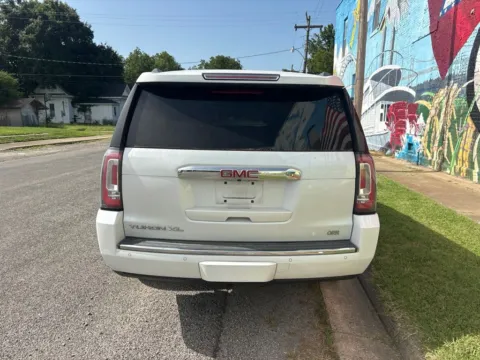 More photos of 2016 GMC Yukon XL Denali at D3 Auto Sales - Des Arc, AR, AR