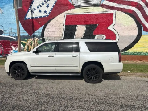 Another view of 2016 GMC Yukon XL Denali for sale in Des Arc, AR at D3 Auto Sales - Des Arc, AR