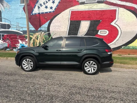 Another view of 2021 Volkswagen Atlas 2.0T SEL for sale in Des Arc, AR at D3 Auto Sales - Des Arc, AR