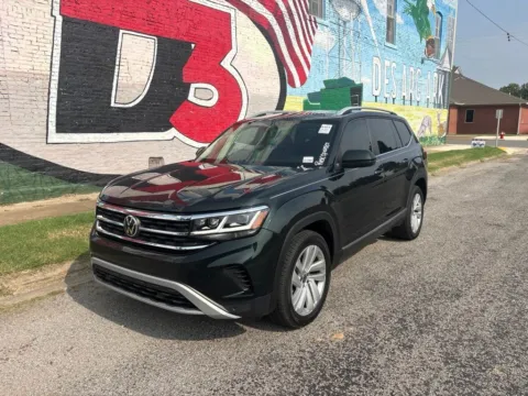 Photos of 2021 Volkswagen Atlas 2.0T SEL for sale in Des Arc, AR at D3 Auto Sales - Des Arc, AR