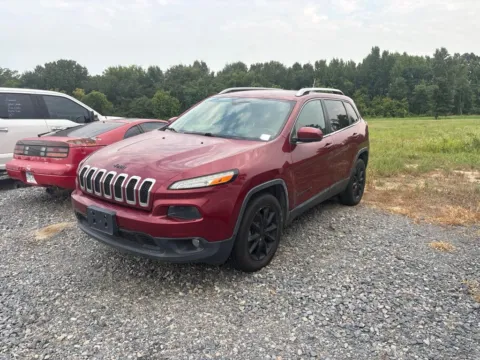 Photos of 2016 Jeep Cherokee Limited for sale in Des Arc, AR at D3 Auto Sales - Des Arc, AR