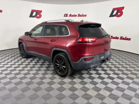 More photos of 2016 Jeep Cherokee Limited at D3 Auto Sales - Des Arc, AR, AR