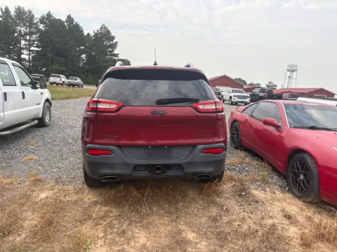 More photos of 2016 Jeep Cherokee Limited at D3 Auto Sales - Des Arc, AR, AR