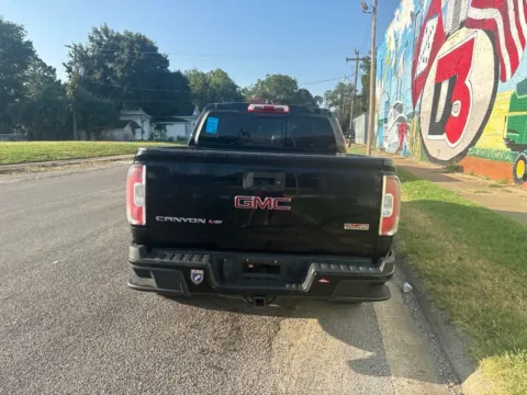 More photos of 2019 GMC Canyon All Terrain at D3 Auto Sales - Des Arc, AR, AR