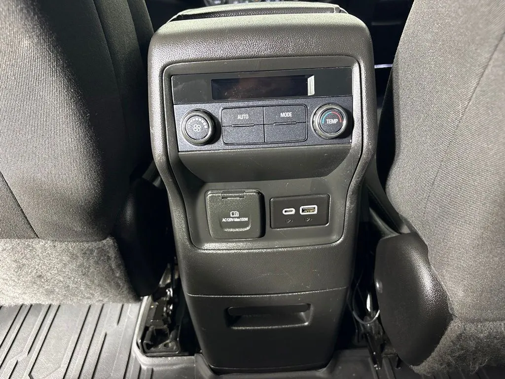GMC Acadia photo 46