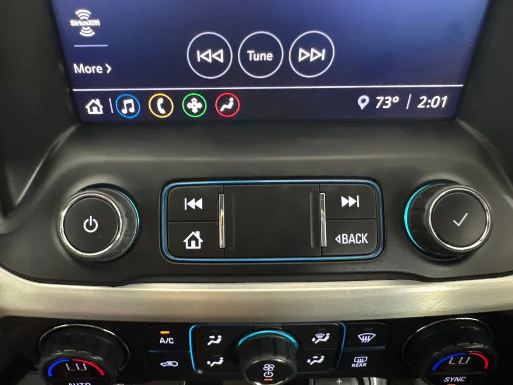 GMC Acadia photo 28