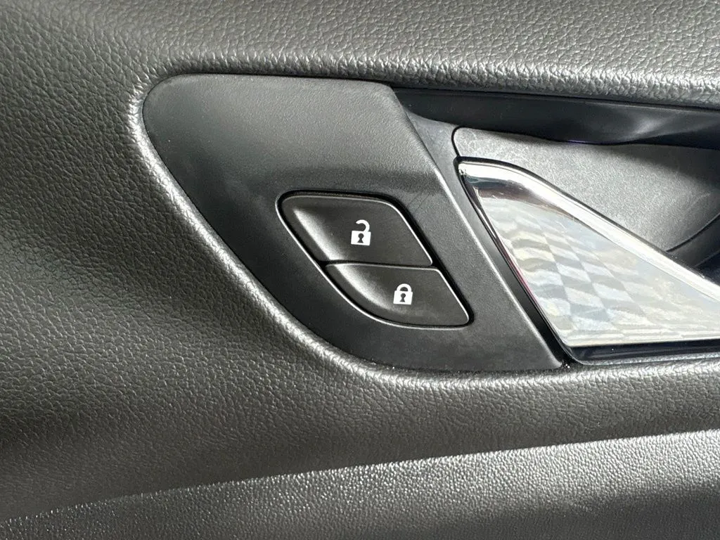 GMC Acadia photo 39